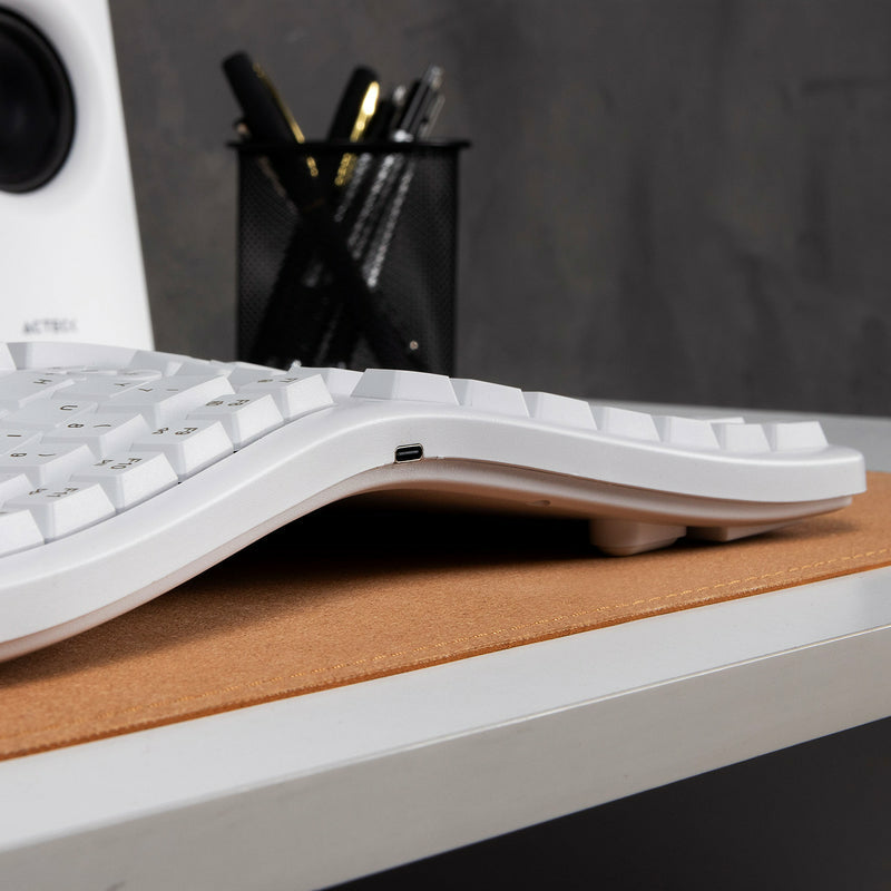 Combo ACTECK Creator Virtuos Fitt MK770 2 en 1 / Teclado Ergonómico + Mouse Vertical/ Inalámbrico 2.4 GHz+ Recarga USB C