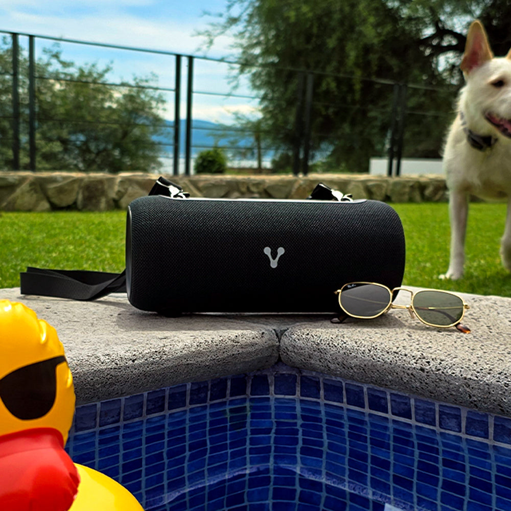 BOCINA VORAGO BSP-430 BLUETOOTH / USB / AROS LUZ RGB / TWS / 26W RMS CON HASTA 7 HRS AUTONOMIA TERMINADO EN TELA