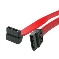 StarTech.com Cable SATA 0,45m Acodado en Ángulo Recto - Rojo - 18in Pulgadas Cable Serial ATA Cable 0,457 m SATA III SATA 7-pin SATA 7-pin