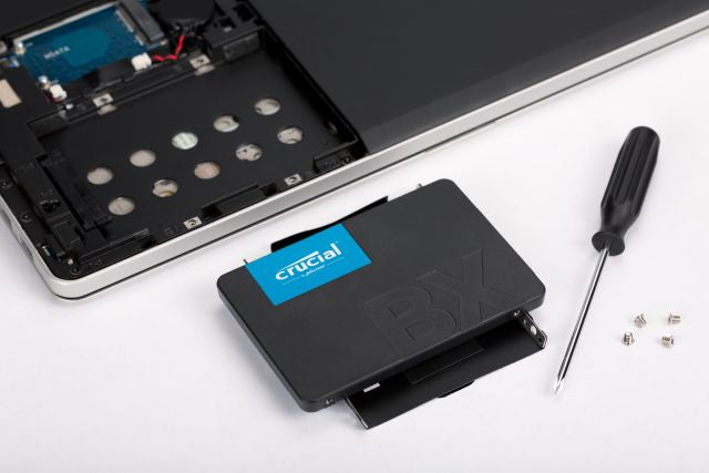 Crucial BX500 240 GB 2.5" Serial ATA III 3D NAND, 540 MB/s, 6 Gbit/s, CT240BX500SSD1