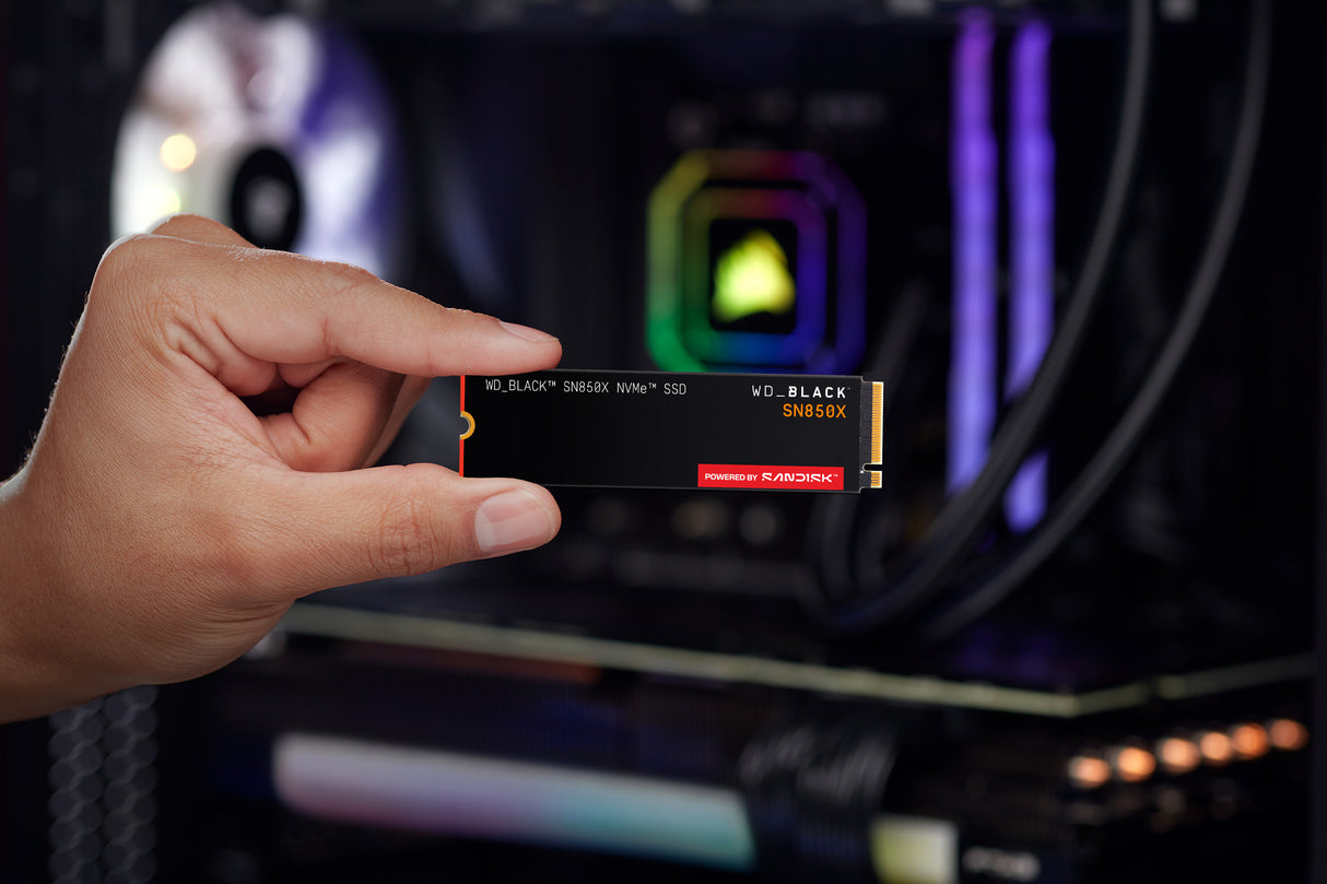 Western Digital WDS200T2X0E unidad interna de estado sólido 2 TB M.2 PCI Express 4.0 NVMe 3D TLC NAND, 7300 MB/s
