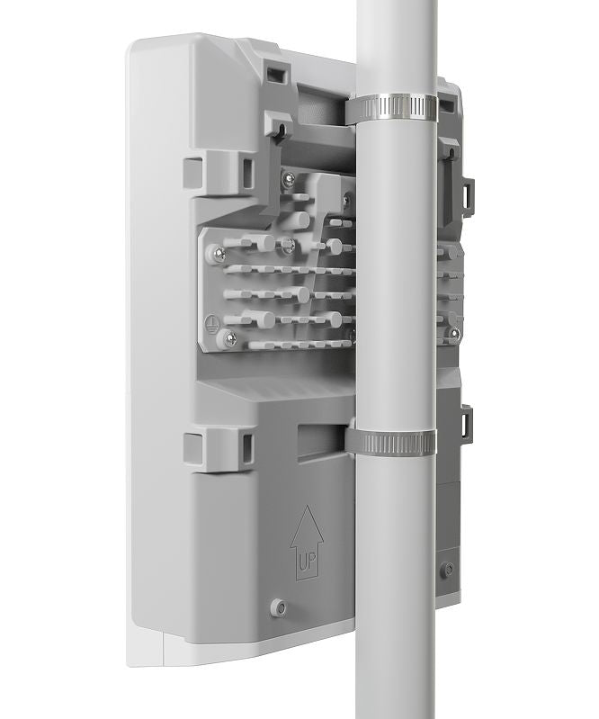 CRS318-16P-2S+OUT, netPower 16P, Switch Exteriores, 16 GEth PoE 802.3af/at, 2 SFP+ 10G, RouterOS/SwitchOS