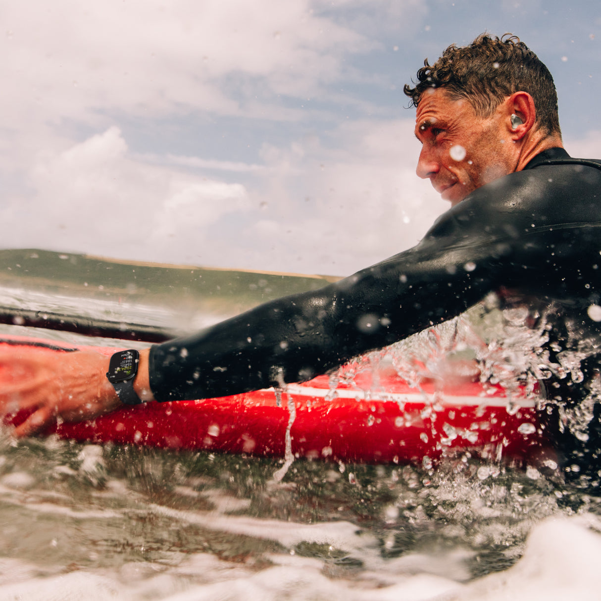 Apple Watch Series 10 OLED 46 mm Digital 416 x 496 Pixeles Pantalla táctil 4G Gris Wifi GPS (satélit