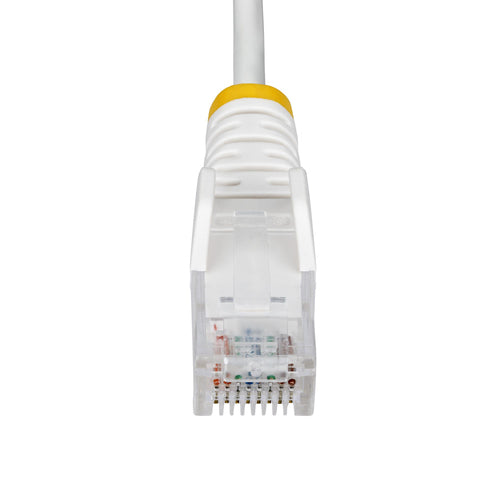 StarTech.com Cable de Red Ethernet CAT6 Delgado sin Enganches Blanco de 7m - Cable RJ45 Snagless Slim 28AWG - Alambre de