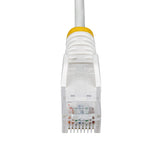 StarTech.com Cable de Red Ethernet CAT6 Delgado sin Enganches Blanco de 7m - Cable RJ45 Snagless Slim 28AWG - Alambre de
