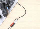 Manhattan Adaptador Auxiliar en “Y” de un Plug a 2 salidas 3.5 mm, Negro, Plata
