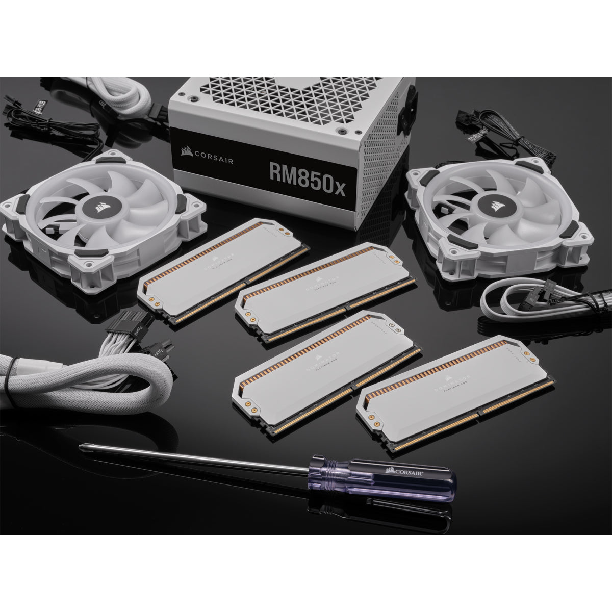 Corsair Dominator CMT64GX5M2B5600C40W módulo de memoria 64 GB 2 x 32 GB DDR5 288-pin DIMM