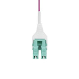 StarTech.com Cable de Fibra Óptica Multimodo OM4 LC a LC UPC de 5m - 50/125µm - 40G/100G - Violeta Érica - LOMMF/VCSE - 