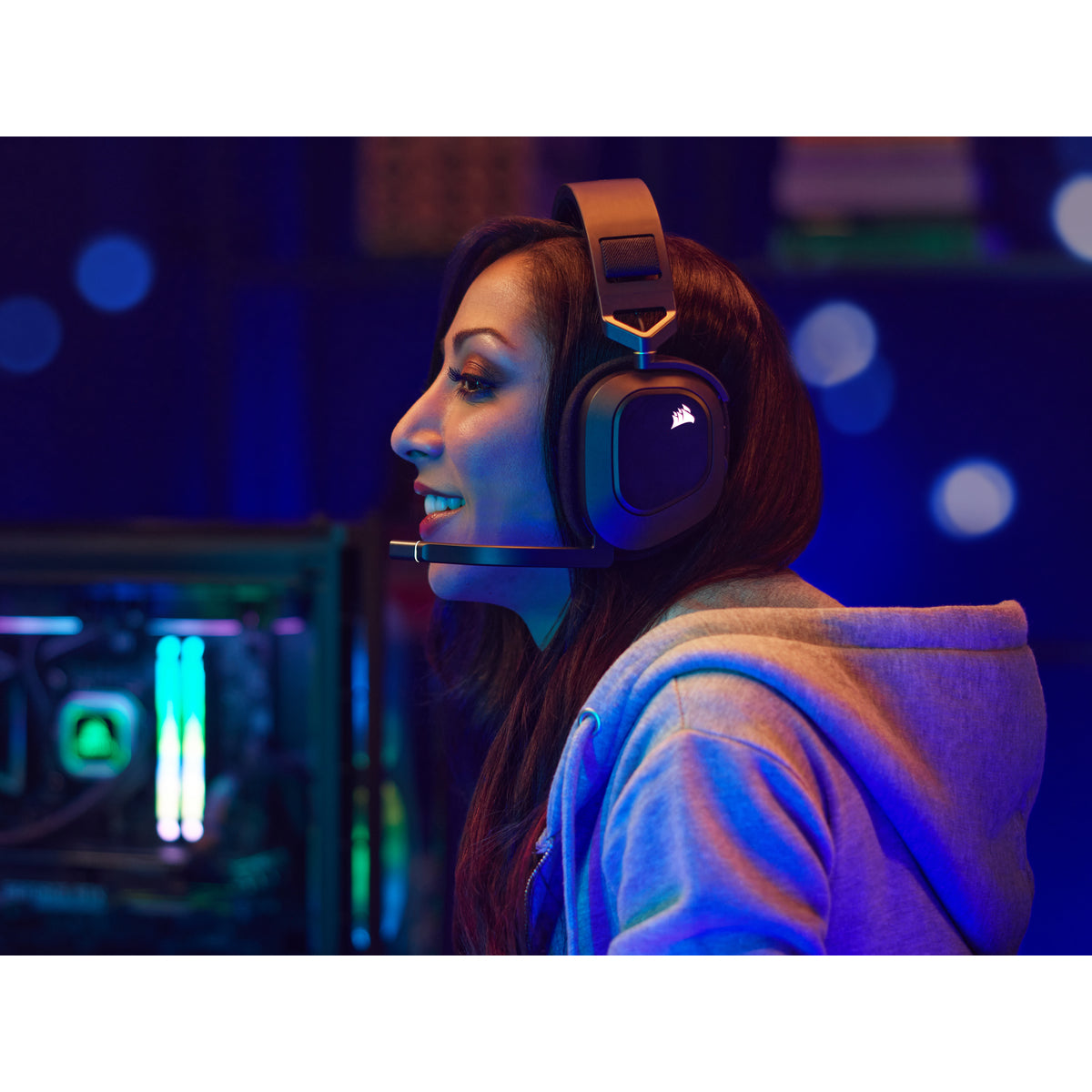 Corsair HS80 RGB WIRELESS Auriculares Inalámbrico y alámbrico Diadema Juego Carbono