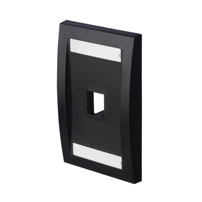 CFPE1BLY - Placa de Pared Vertical / 1 Puerto Mini-Com / Espacio para Etiquetas / ABS Negro