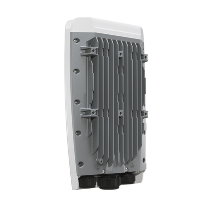 CRS504-4XQ-OUT, Switch exteriores CPU 650MHz, 128MB RAM, 1 Eth 10/100, 4 QSFP28 100G, CD jack y 802.3bt PoE-in, RouterOS