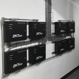 Controlador de Acceso 1 Puerta / 20,000 Huellas 30,000 Tarjetas / TCP/IP / ADMS PUSH / Green Label / ZKBio CVSecurity