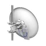MTAD-5G-30D3-PA, (mANT30PA) Antena Direccional de 30 dBi de 4.7 - 5.8 GHz, Ideal para NeTMetal 5