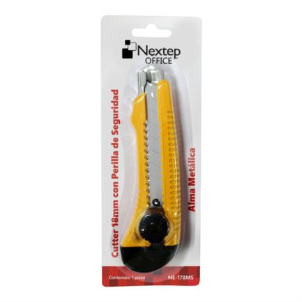 Cutter Plástico Nextep Grande Navaja 18mm Alma de Metal y Perilla Seguridad