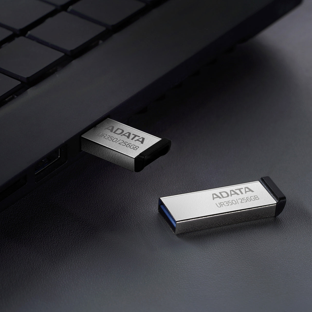 ADATA UR350 Memoria Flash 256 GB USB tipo A 3.2 Gen 1 (3.1 Gen 1) 100 MB/s