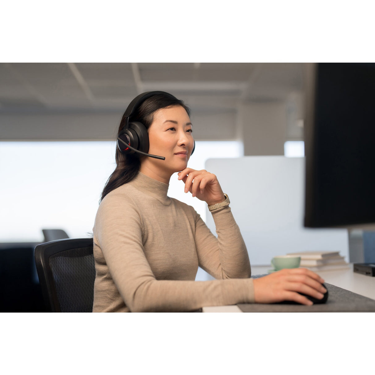 Kensington Auriculares Bluetooth circumaurales H3000 Auriculares Inalámbrico Si Supraaural Si