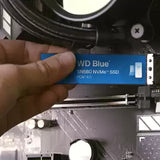 Unidad De Estado Solido SSD Interno Blue SN580 2TB M.2 2280 PCIe 4.0 NVMe Lect 4150/4150 MB/s WDS200T3B0E