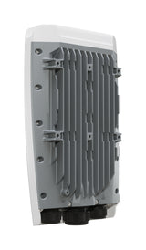 CRS305-1G-4S+OUT, FiberBox Plus, Switch exteriores CPU 800MHz, 512MB RAM, 1 EthGb, 4 SFP+, RouterOS/SwitchOS