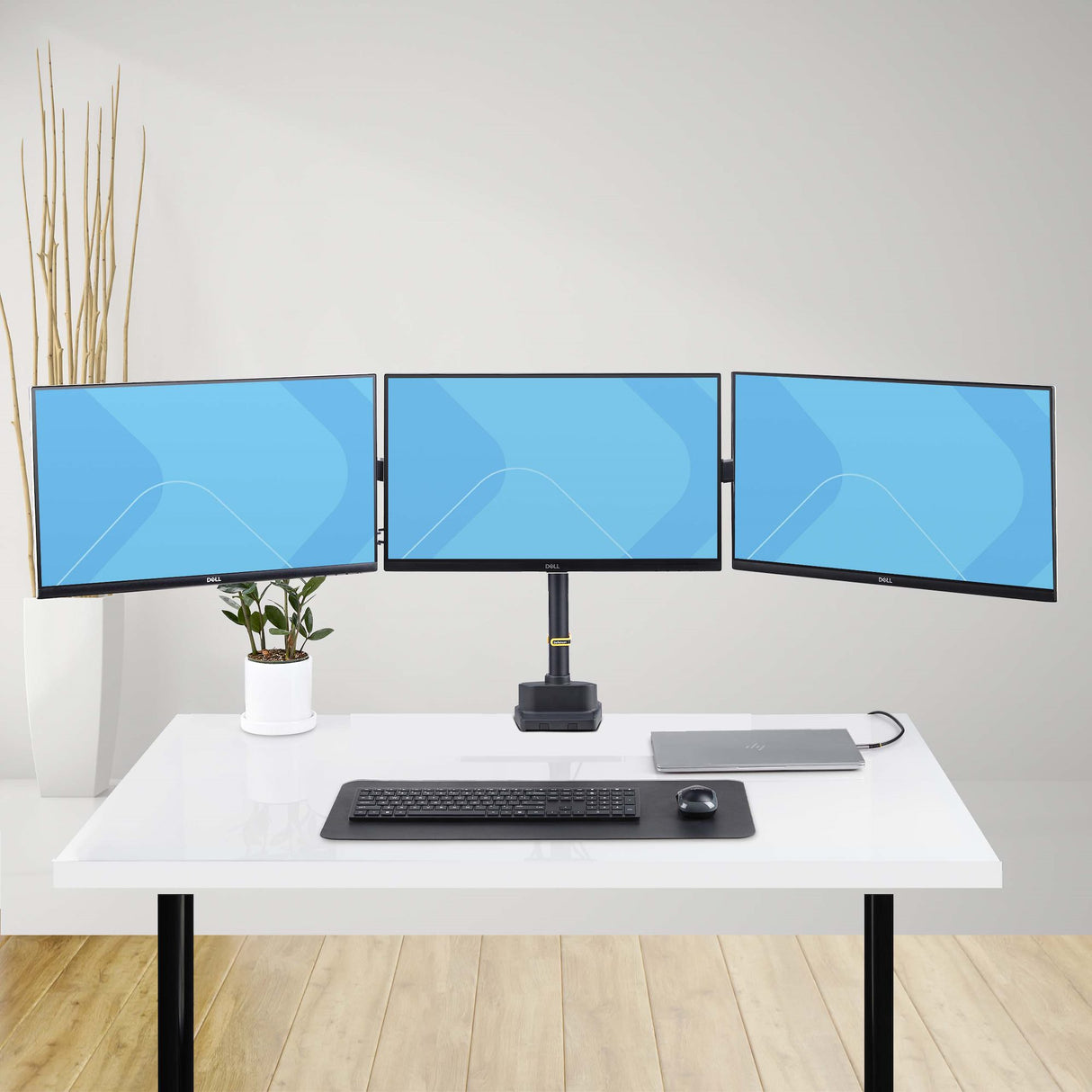 StarTech.com Soporte de Escritorio para 3 Monitores VESA 75x75/100x100 de 27 Pulgadas - Grommet o Abrazadera en C - Ajus