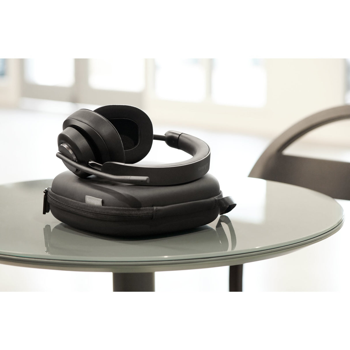 Kensington Auriculares Bluetooth circumaurales H3000 Auriculares Inalámbrico Si Supraaural Si