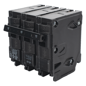 Q315 - Interruptor Automático Enchufable / 3 Polos / 15 A / 240 V AC / Capacidad Interruptiva 10 kA / UL 489 / Distribución Trifásica