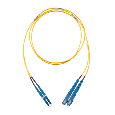 F92ERLNSNSNM015 - Jumper de Fibra Óptica / Monomodo OS2 9/125 / LC-SC Duplex / OFNR Riser / 15 m (49.21 pies) / Amarillo