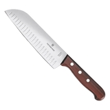 6.8520.17G - Cuchillo Santoku / Hoja 17 cm / Filo con Alvéolos / Mango de Pino Modificado / 0.103 kg / Fabricación Suiza