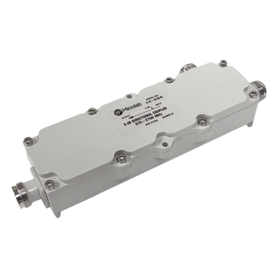 CC-07E - Acoplador direccional / 7 dB / 575-2700 MHz / 300 W / IP67 / 4.3-10 / 161 dBc / 1.89-8.86 pies