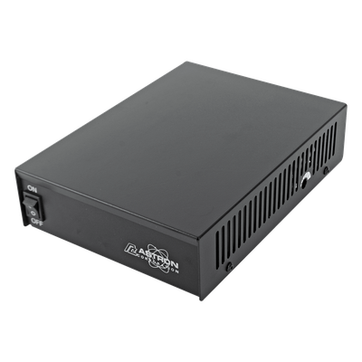 SS-18 - Fuente de Poder Conmutada / 13.8 Vcc / 18 A Máxima / 100-240 VCA Entrada Universal / 1.6 kg / CE RoHS Energy Star