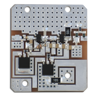 AF032 - Tarjeta de Multiacoplador UHF / 400-512 MHz / 8 Salidas / Ganancia 0-18 dB / 12-18 Vcc / 7' x 19' x 3' (17.8 x 48.3 x 7.6 cm)