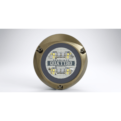 101510 - Luz led marina sumergible SeaBlaze Quattro, emite luz multicolor de 2000 lúmenes, fabricada en bronce naval con grado de protección IP68.