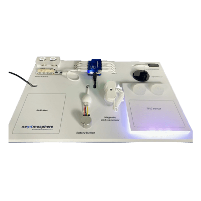 DM-XN10 - Kit Demo Sensores Interactivos / 8 Sensores Preensamblados / Panel Portátil 460 x 300 mm / Controlador USB Plug & Play / Compatible BrightSign