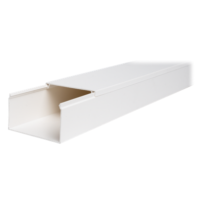 TMK-4577 - Canaleta de PVC / 45 mm x 77 mm x 2.5 m (8.2 ft) / Autoextinguible / Resistente a UV y Humedad / Rango -5°C a +65°C