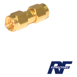 RSA-3403-1 - Adaptador RF Tipo Barril / SMA Macho a SMA Macho / Montaje en Línea / Cuerpo Bronce Oro / Aislante Teflón