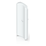 UDB-PRO-SECTOR - Punto de Acceso PtMP / 5 GHz Wi-Fi 5 / 50+ Clientes / Alcance 5 km (16,404 ft) / Antena Sectorial 90° 17 dBi / IP66