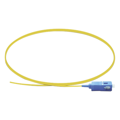 LP-FO-SCU-01 - Pigtail de Fibra Óptica / Monomodo G.652D / SC/UPC / Simplex / 1 Metro (3.28 Pies) / Buffer 0.9 mm