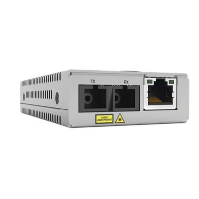 AT-MMC200/SC-960 - Convertidor de medios / 10/100TX a 100FX / Multimodo SC / 2 km / TAA / Multiregión PSU / 0°C a 50°C