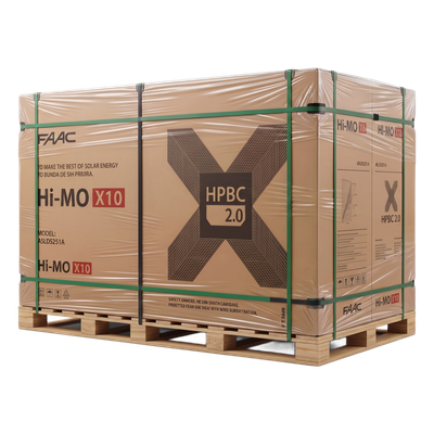 LR772HVHF645M/35PALLET - Pallet de Módulos Solares / 645 W / 53.8 Vcc / Eficiencia 23.7% / HPBC 2.0 / IP68 / Anti-Polvo