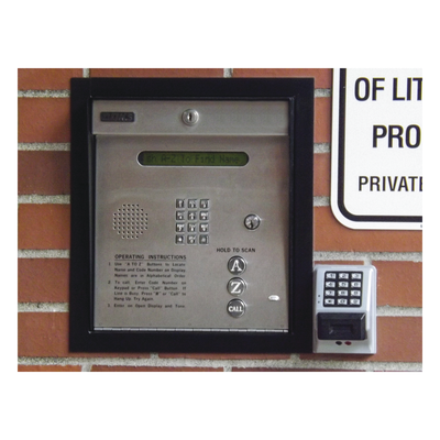 1835-084 - Control de acceso / Gabinete empotrable / 2 puertas / 3000 números telefónicos / 11 dígitos / Directorio en pantalla / Lineas A/D