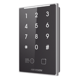 DS-K1109EKB-QR - Hikvision Lector de Acceso Multitecnología / Tarjetas PROX EM 125 kHz / Códigos QR