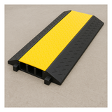 AC-903CV - Accesspro Protector de Cable / 3 Canales 56x55 mm / Carga 6.1 Toneladas AC-903CV