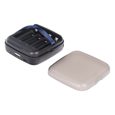 XTAR-BC4 - Cargador de Baterías / 4 Puertos / AA y AAA / Ni-MH y Li-Ion / 0.5A x4 o 1A x2 / Power Bank 2 en 1