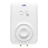 UMA-D - Antena sectorial simétrica UniFi, doble banda con apertura de 90° en 2.4 GHz (10 dBi) y 45° en 5 GHz (15dBi)