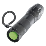 XT61 - Linterna LED Táctica / 600 Lúmenes / IPX4 / Zoom Ajustable / Funcionamiento Dual 4.5V / 3.7V / Aluminio Ultraligero
