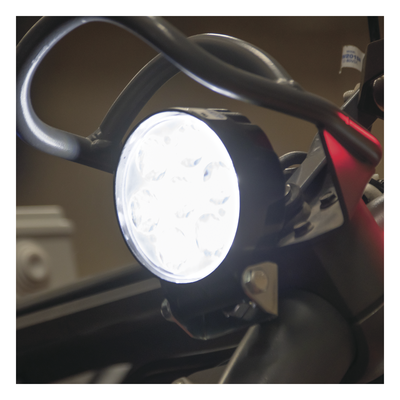 EW-2110 - Ecco Luz de Trabajo LED / 1000 Lúmenes / Voltaje Universal 12-80 VCC EW-2110
