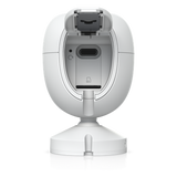 UVC-G6-INS-W - Cámara IP Wi-Fi / 4K 8 Megapixel / Sensor 1/1.8" / IR 6 m (19.7 ft) / Audio Bidireccional / IPX5 / Reconocimiento Facial y de Matrícula