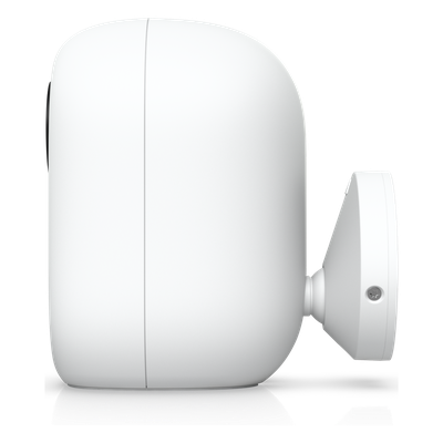 UVC-G6-INS-W - Cámara IP Wi-Fi / 4K 8 Megapixel / Sensor 1/1.8" / IR 6 m (19.7 ft) / Audio Bidireccional / IPX5 / Reconocimiento Facial y de Matrícula