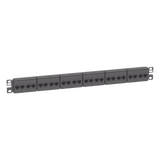 CP245E88BLY - Panel de Parcheo / 24 Puertos / Cat 5e / 1 UR / Plano / Negro