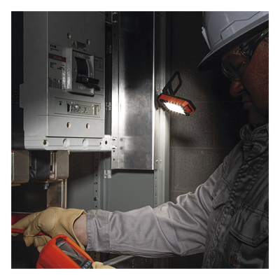 56-403 - Klein Tools Lámpara LED de Trabajo / 460 Lúmenes / Autonomía 9 h 56-403