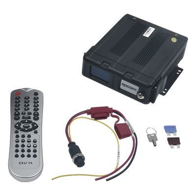 XMR401AHD - Vídeo Grabador Móvil Tríbrido, soporta 4ch AHD / Analogico + 1 ch 720P, sistema de almacenamiento mediante memoria SD